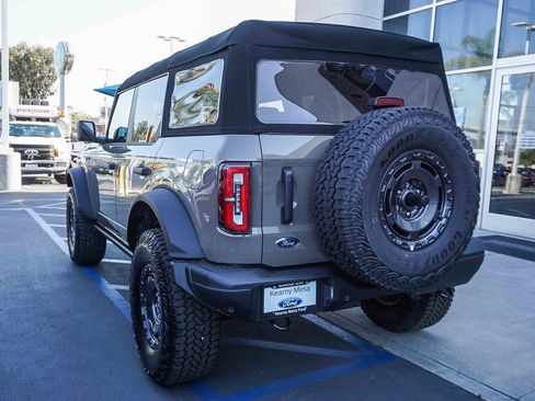 New 2025 Ford Bronco Badlands w/ Sasquatch Package image 7