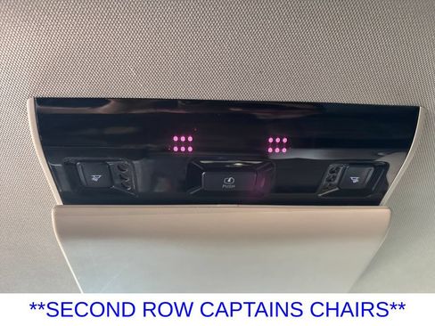 Used 2019 Chevrolet Tahoe Premier AWD/4WD image 30