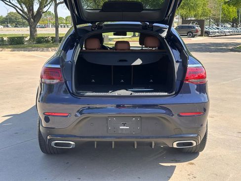 Used 2023 Mercedes-Benz GLC 300 4MATIC Coupe image 12