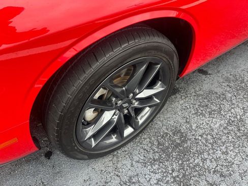 Used 2023 Dodge Challenger SXT w/ Plus Package image 10