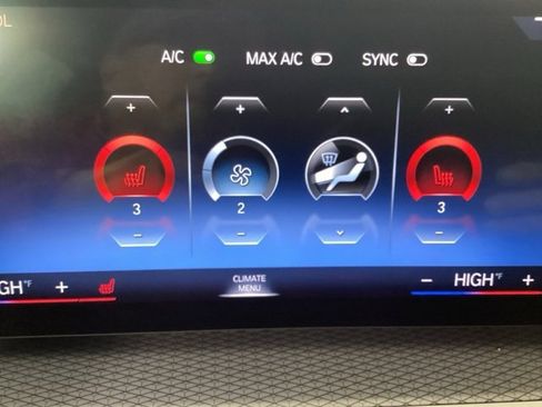 Used 2023 BMW 330i xDrive Sedan w/ M Sport Package image 26