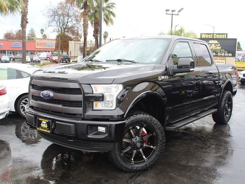 Used 2015 Ford F150 Lariat w/ Equipment Group 502A Luxury image 41