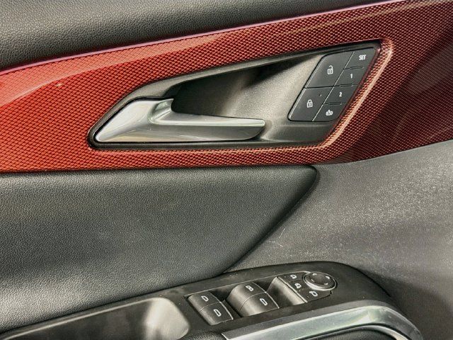 Used 2024 Chevrolet Traverse RS AWD/4WD image 19