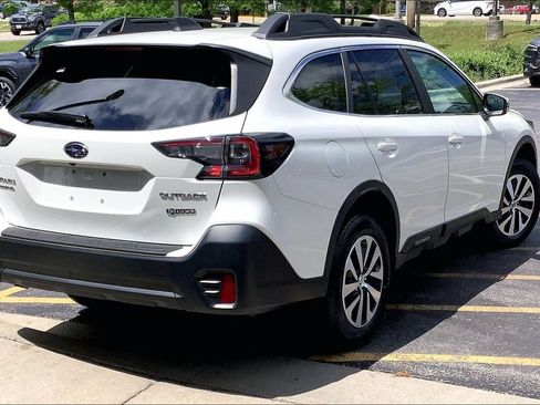Used 2020 Subaru Outback Premium w/ Popular Package #1 AWD/4WD image 16