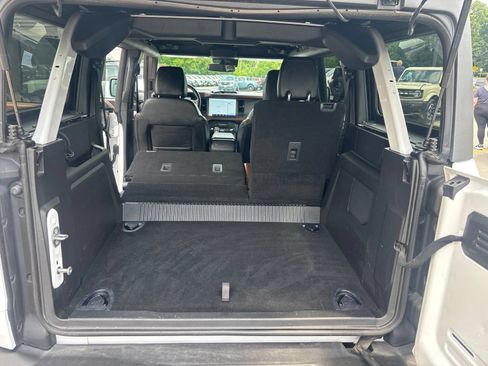 Used 2024 Ford Bronco Outer Banks AWD/4WD image 43