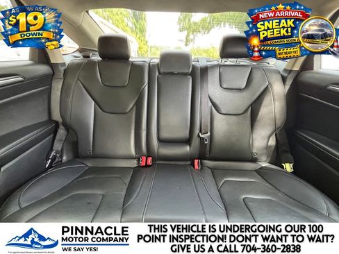 Used 2019 Ford Fusion Titanium FWD image 3