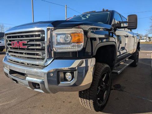 Used 2015 GMC Sierra 2500 SLT w/ Duramax Plus Package image 4