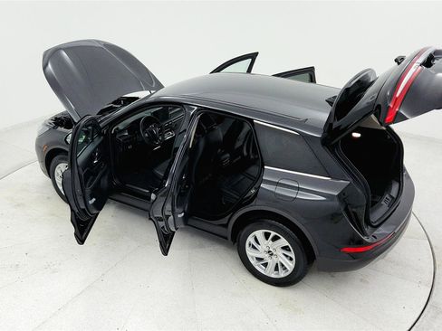 Used 2025 Lincoln Corsair FWD image 22