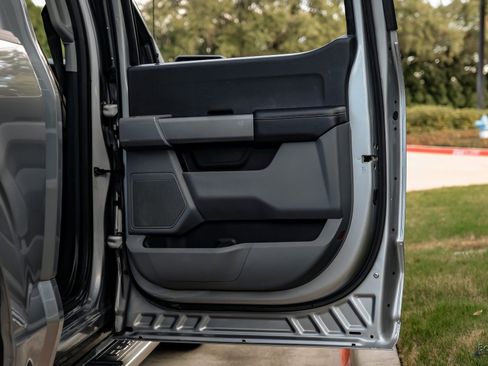 Used 2023 Ford F150 XLT w/ XTR Package image 79