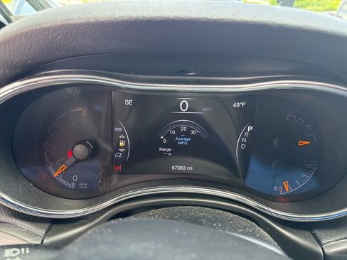 Used 2022 Jeep Grand Cherokee Limited w/ Trailer Tow Group IV image 8