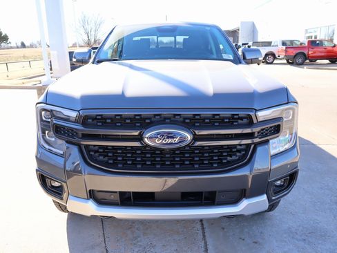 New 2025 Ford Ranger Lariat w/ FX4 Off-Road Package image 10