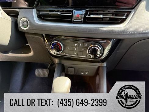 Used 2025 Chevrolet TrailBlazer LT AWD/4WD image 21