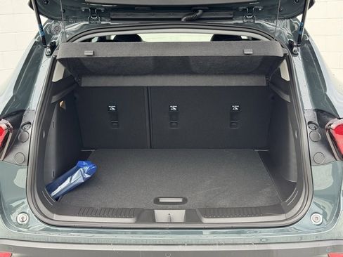 New 2025 Chevrolet Trax LT w/ Driver Confidence Package image 15