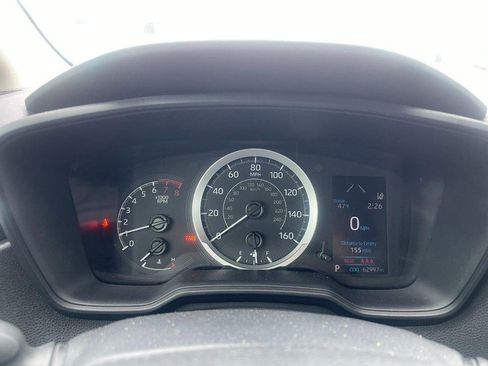 Used 2022 Toyota Corolla LE image 11