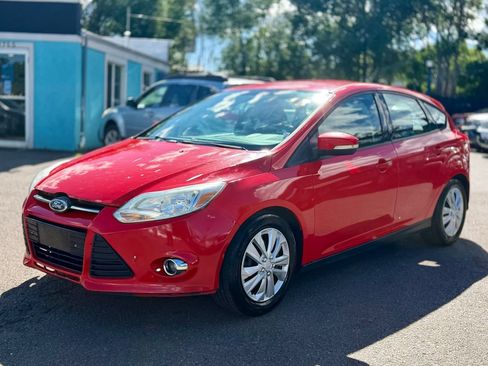 Used 2012 Ford Focus SE FWD image 4