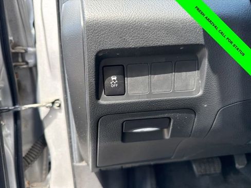 Used 2010 Toyota Matrix S AWD/4WD image 27