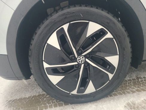 Used 2022 Volkswagen ID.4 Pro S image 10