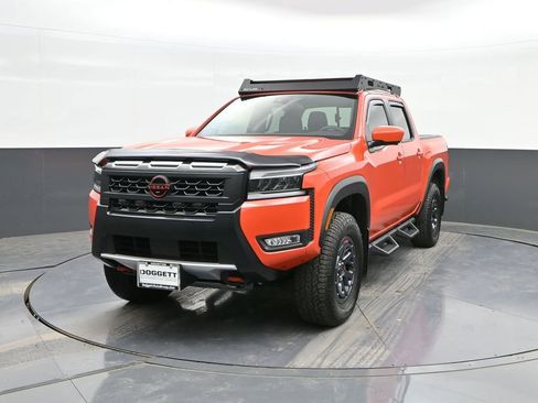 Used 2025 Nissan Frontier PRO-4X w/ Pro Convenience Package image 27