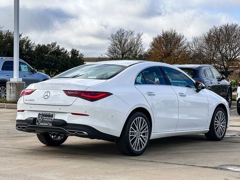 Used 2025 Mercedes-Benz CLA 250 image 8