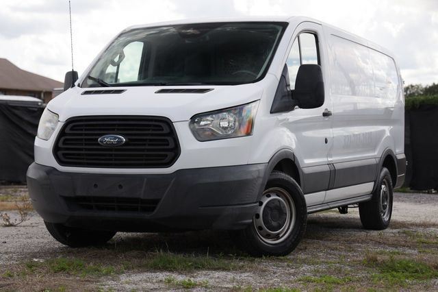 Used 2018 Ford Transit 150 130 Low Roof RWD image 1