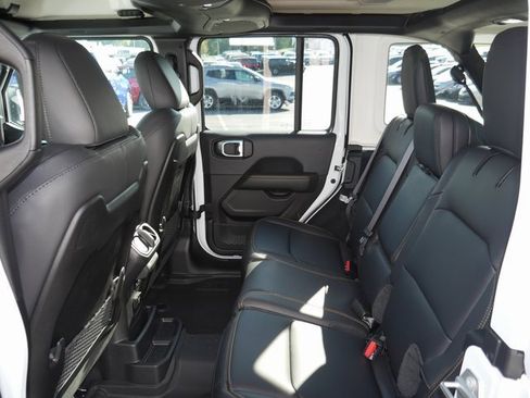 Used 2024 Jeep Wrangler Sahara w/ Technology Group image 25