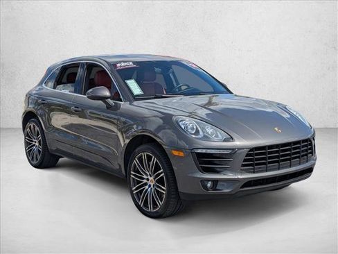 Used 2016 Porsche Macan S image 3