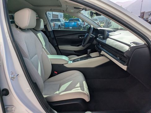 Used 2023 Honda Accord EX image 33