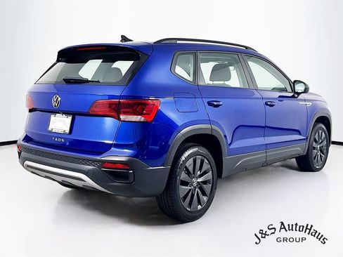 Used 2024 Volkswagen Taos S image 7
