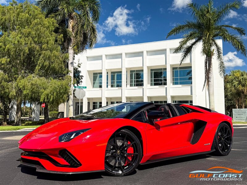 Used 2019 Lamborghini Aventador S AWD/4WD image 12