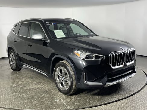 Certified 2023 BMW X1 xDrive28i w/ Convenience Package image 3