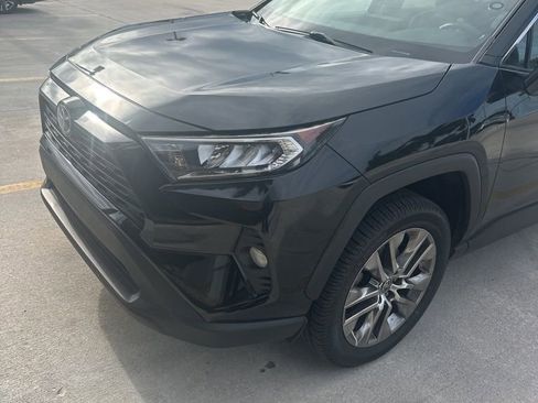 Used 2021 Toyota RAV4 XLE Premium FWD image 13