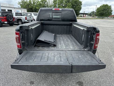 Used 2021 RAM 1500 Limited AWD/4WD image 31