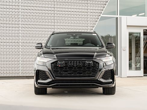 Certified 2024 Audi RS Q8 w/ Black Optic Package AWD/4WD image 42