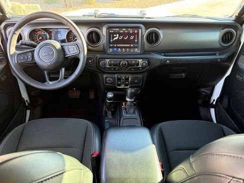 Used 2023 Jeep Wrangler Sport image 12