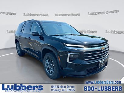Used 2024 Chevrolet Traverse LT