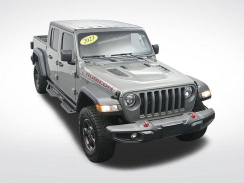 Used 2023 Jeep Gladiator Rubicon w/ Trailer Tow Package AWD/4WD image 25