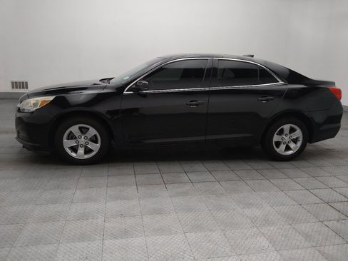 Used 2016 Chevrolet Malibu LT FWD image 2