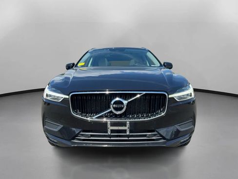 Used 2021 Volvo XC60 T5 Momentum w/ Premium Package AWD/4WD image 3