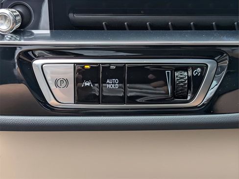 New 2025 Cadillac Lyriq Sport image 12