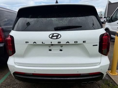 Used 2024 Hyundai Palisade Calligraphy AWD/4WD image 5