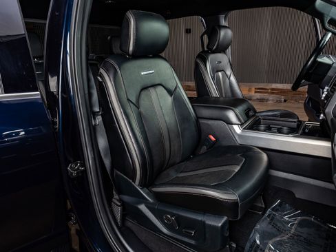 Used 2021 Ford F250 Platinum w/ FX4 Off-Road Package image 31