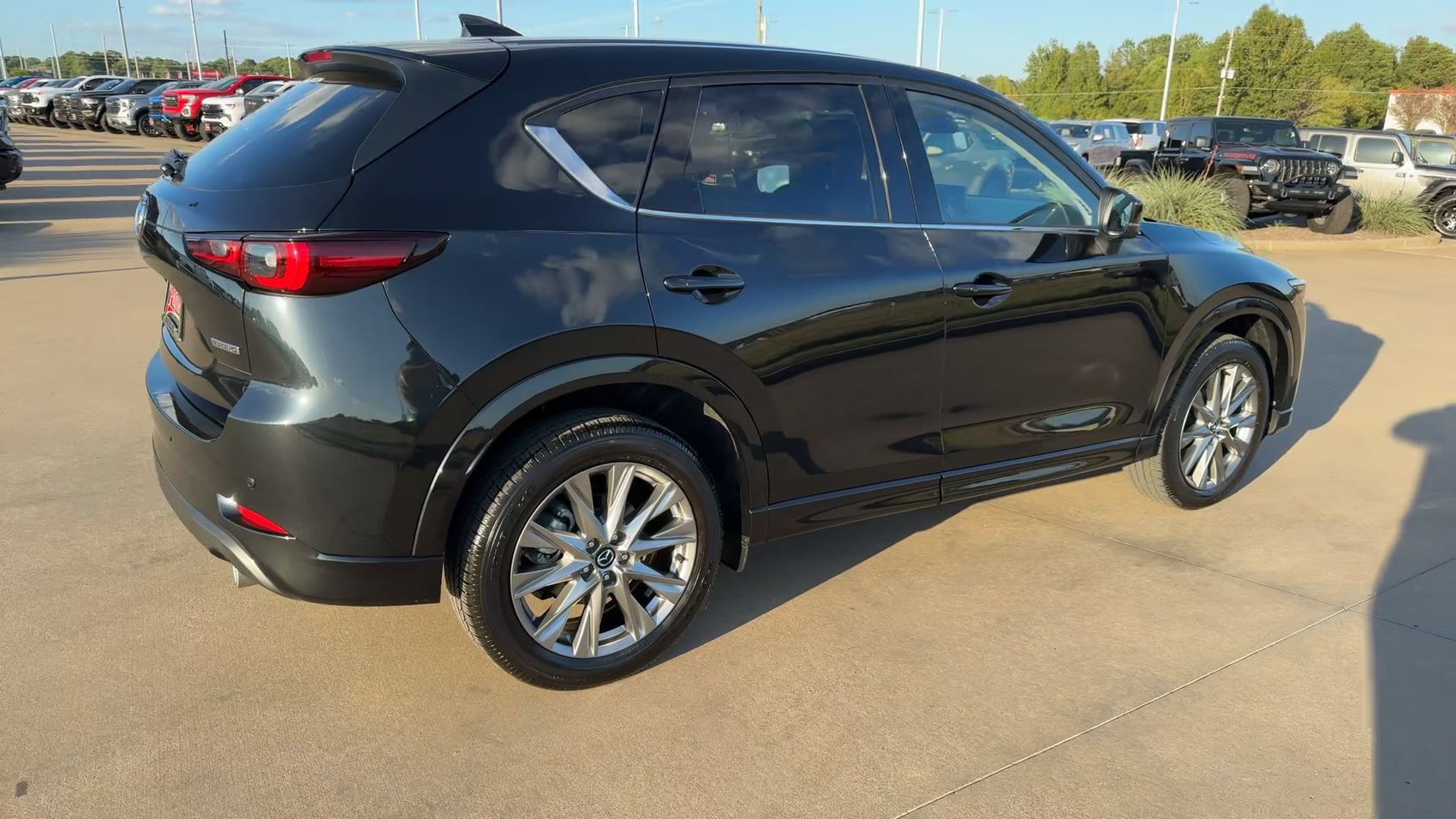 Used 2025 MAZDA CX-5 AWD 2.5 S w/ Premium Plus Pkg image 9