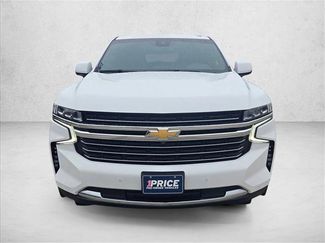 Used 2024 Chevrolet Suburban LT w/ Luxury Package RWD video 2
