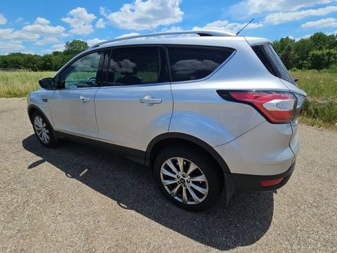 Used 2017 Ford Escape Titanium AWD/4WD image 6