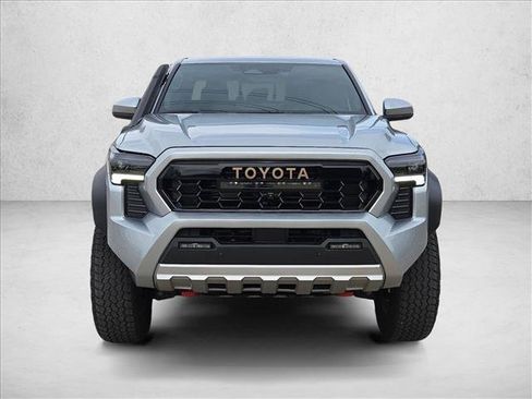 Used 2025 Toyota Tacoma 4x4 Double Cab Hybrid image 2