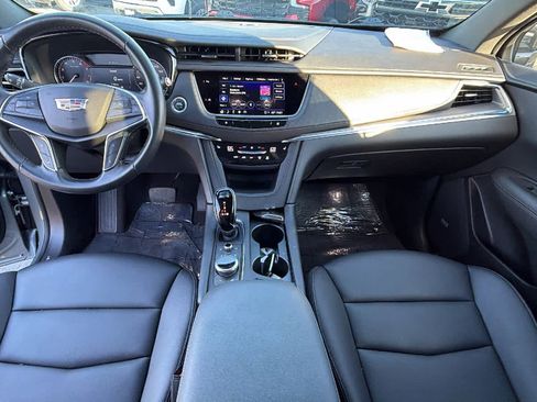 Used 2023 Cadillac XT5 Luxury image 26