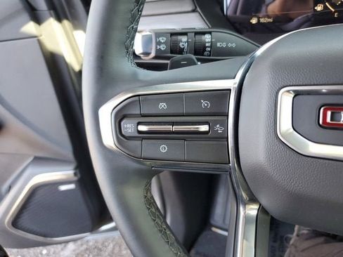 New 2026 GMC Acadia Elevation image 28