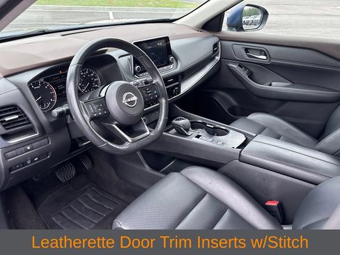 Used 2023 Nissan Rogue SV w/ SV Premium B Package FWD image 5
