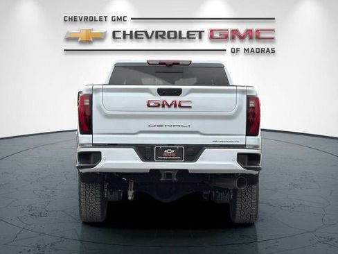 New 2026 GMC Sierra 3500 Denali w/ Denali Reserve Package image 4