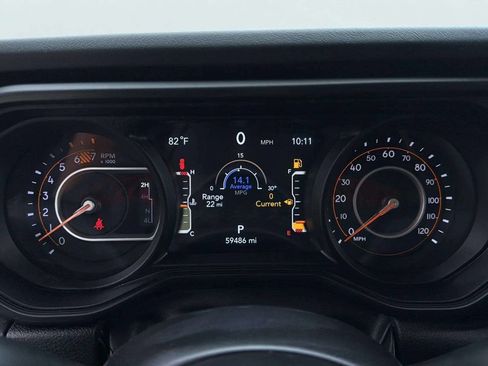 Used 2024 Jeep Wrangler Unlimited Rubicon AWD/4WD image 14